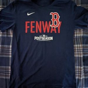 Red Sox dugout shirt‎